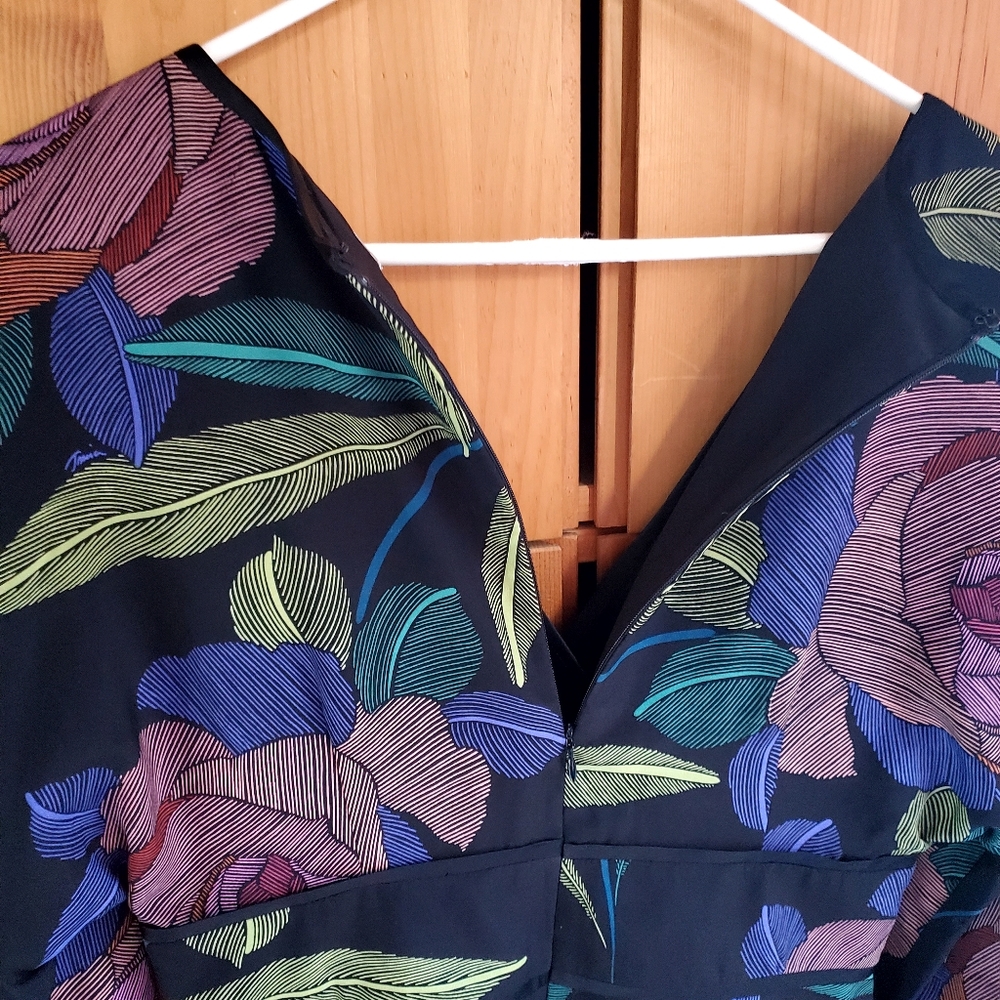 Trina Turk Black Midi Dress with Colorful Floral Design - Picture 6 of 8